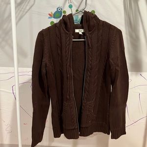 Bass’s woman sweater